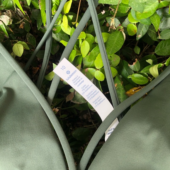 Size 10 Lululemon Pushing Limits Bra - Picture 7 of 7